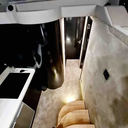 Bateau-hôtel Den Den Istambul